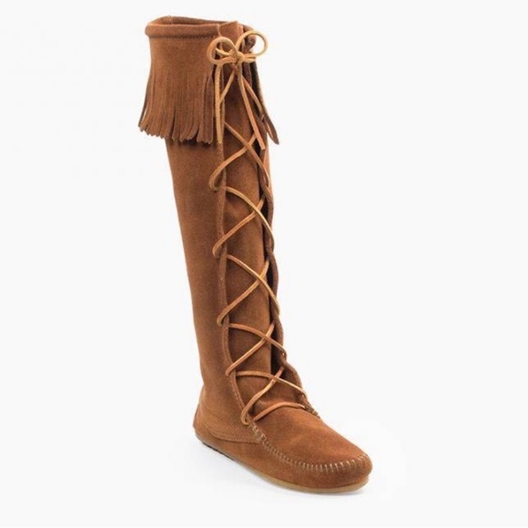 LIKE🆕MINNETONKA CHESTNUT BROWN SUEDE LACEUP FRINGE MOCCASIN KNEE BOOTS - Picture 8 of 16